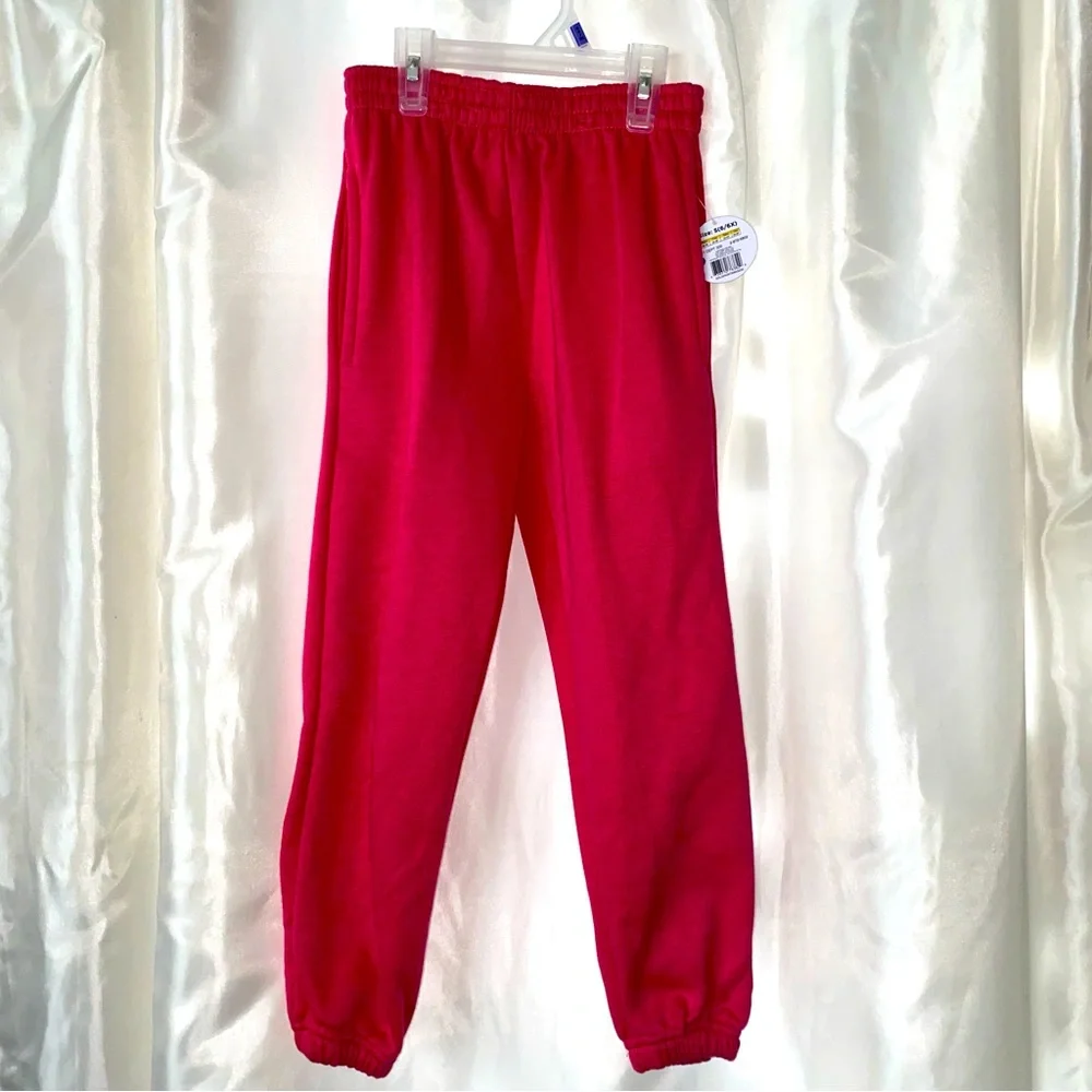 NWT Girls Pink Super Soft & Warm Sweatpants, Just Like Hanes, Cuffed, 2 Pockets - Picture 1 of 8